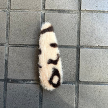 Load image into Gallery viewer, Patterned Fur Hair Pins